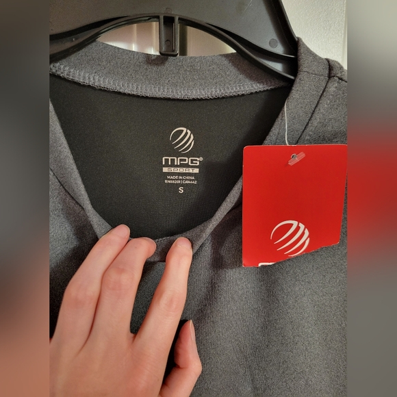 NWT Womens MPG Sport Serene Luxe Pullover Tunic Gray White -S- Sporty, Workout - Picture 2 of 3